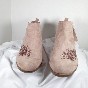 Arizona Womens Boots Size 8